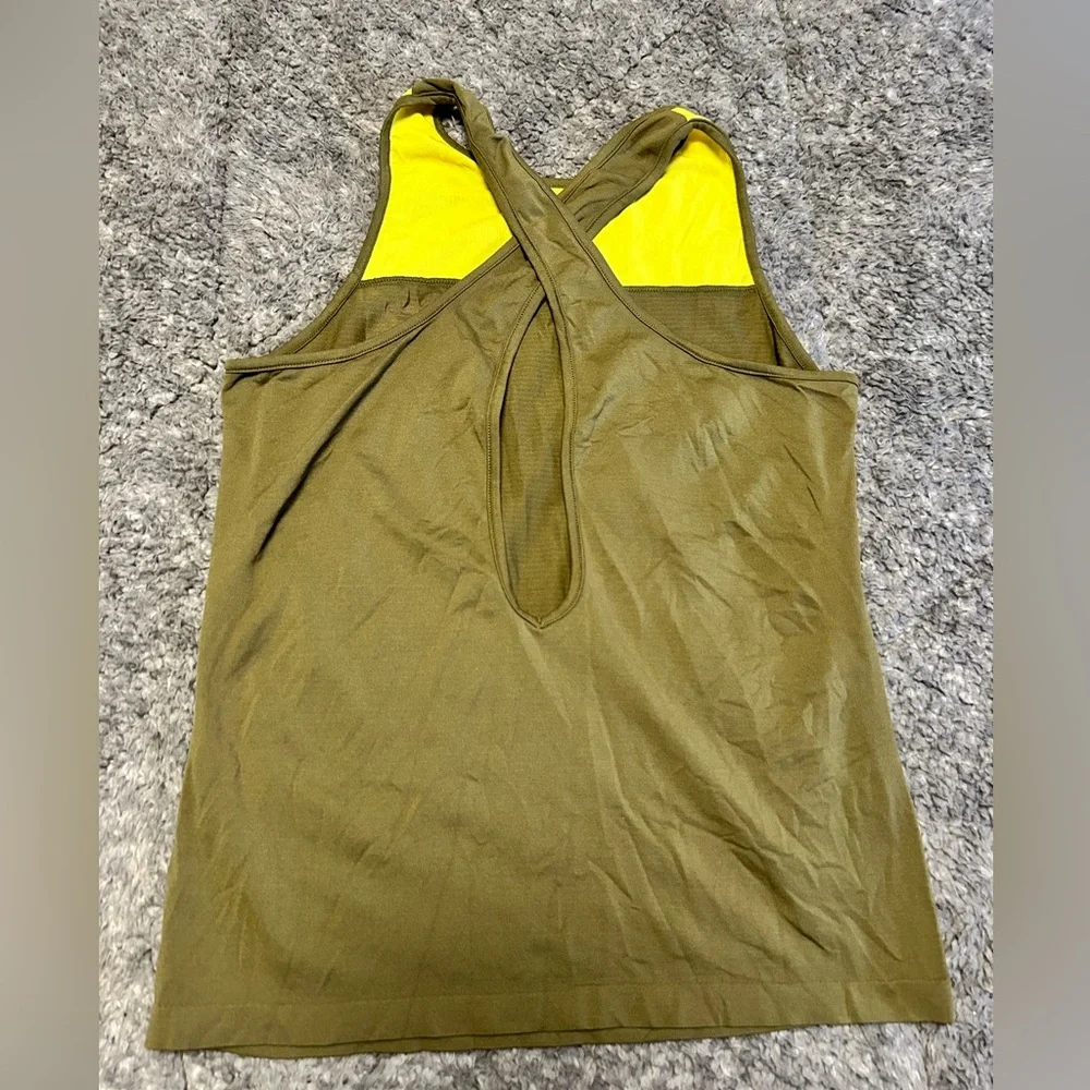 Flag Nor Fail activewear set size small - Picture 6 of 6